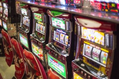 Playtech live-dealer table interface on hk asli